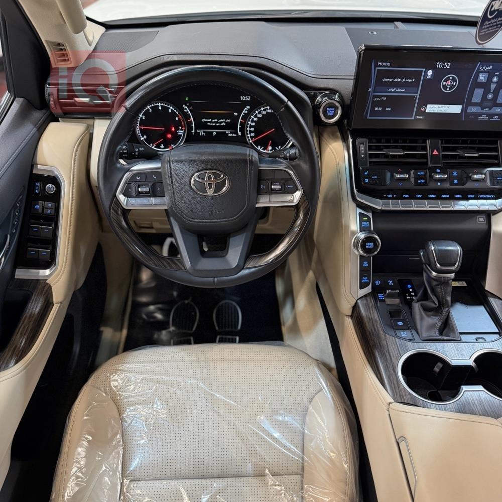 تويوتا لاندكروزر